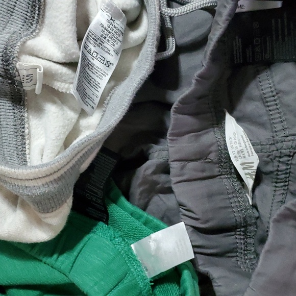 Boys 3 pc. Pants Bundle size 1 1/2-2  18-24 - Picture 6 of 6